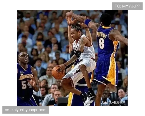 艾弗森突破创造得分高效 输出与库里三分形成鲜明对比